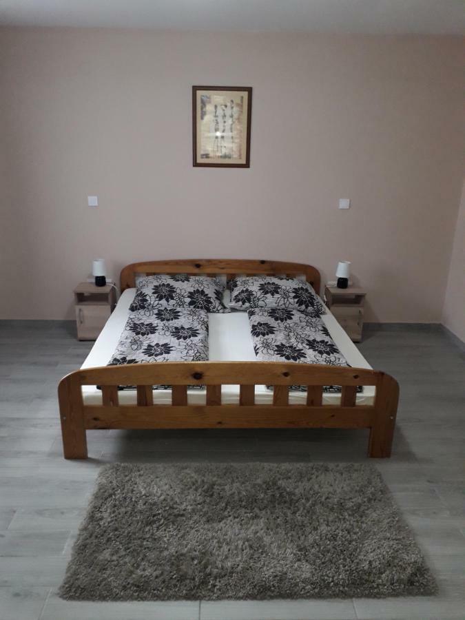 Aquatherma Apartman Sárospatak Dış mekan fotoğraf